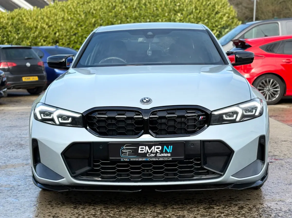 2023 BMW 330 HYBRID M SPORT LCI - Image 2
