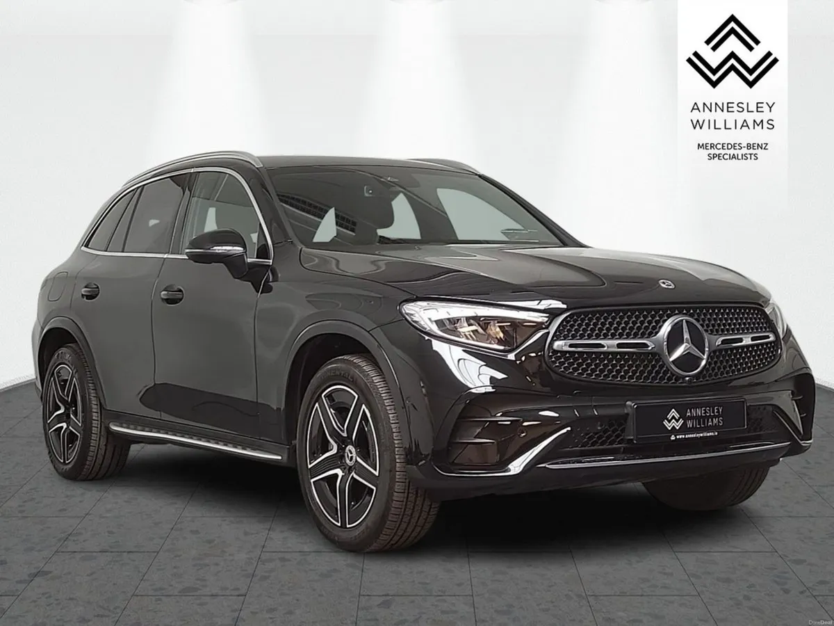 Mercedes-Benz GLC GLC300e AMG Line  4Matic - Image 1