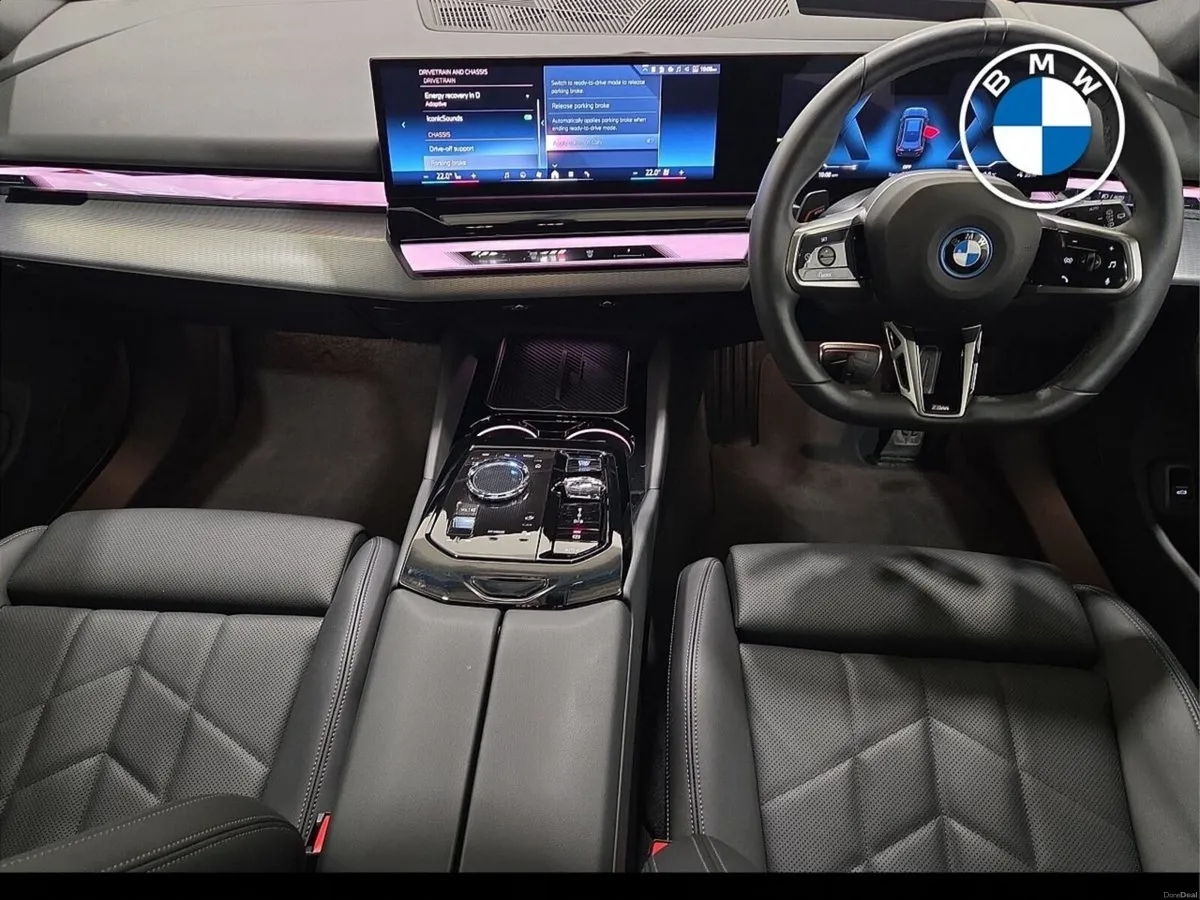 BMW i5 eDrive40 M Sport Pro Touring - Image 4