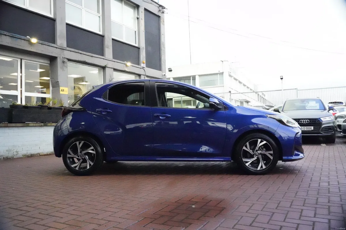 2020 TOYOTA YARIS - Image 3