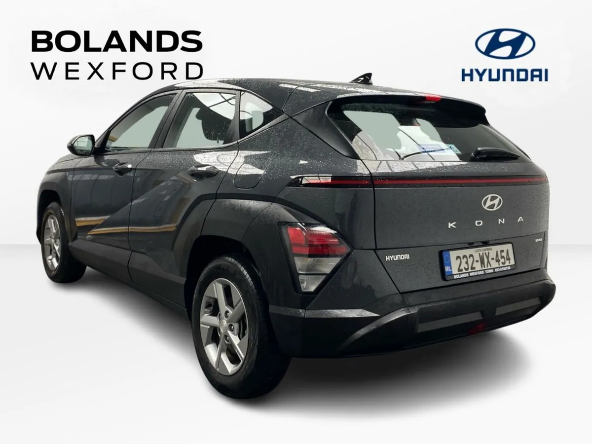 Hyundai KONA 1.6 HYBRID Signature Auto - Image 4