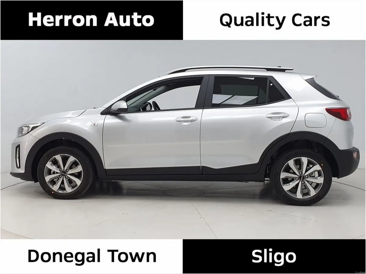 Kia Stonic 1 OWNER | LIKE NEW - Image 2