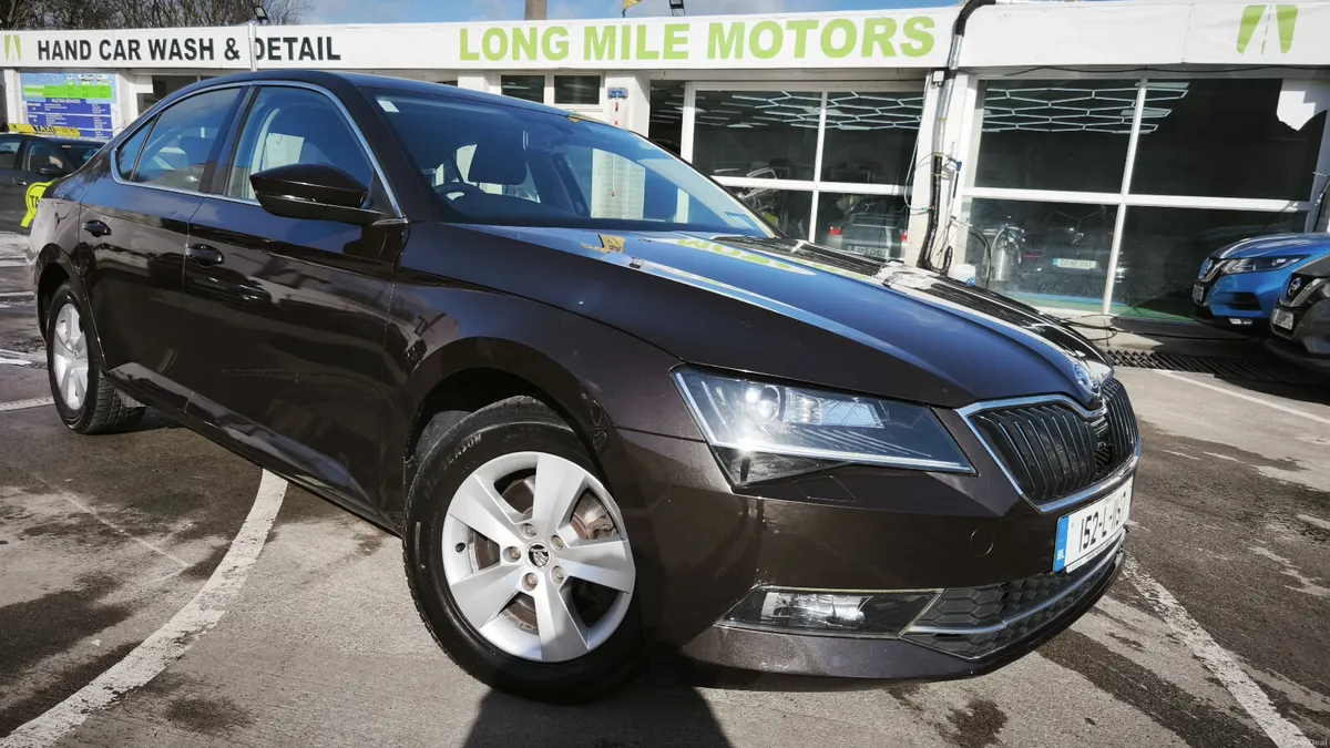 2015 Skoda Superb 1 Year Warranty AA Approved - Image 1
