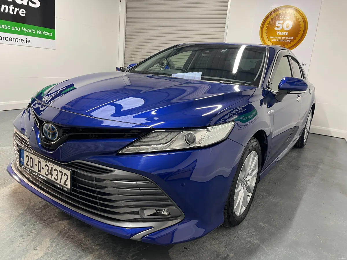 2020 Toyota Camry Hybrid 2.5 Automatic 4dr Model - Image 3