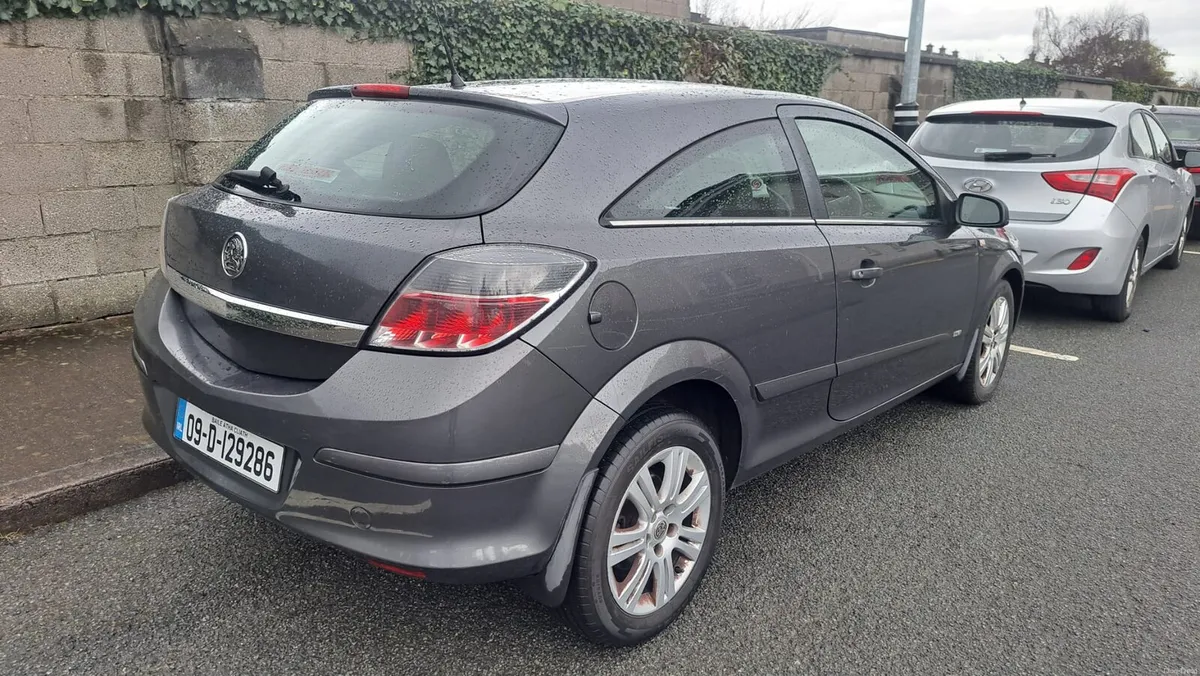 Astra 2009 1.6 petrol New nct low kilometers - Image 2