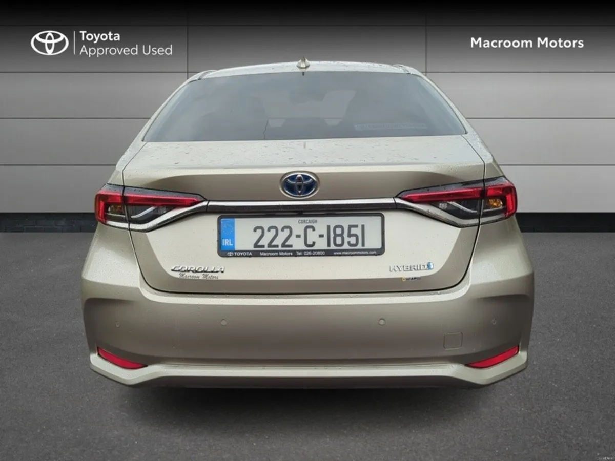 Toyota Corolla SOL SALOON 4DR AUTO HYBRID - Image 4