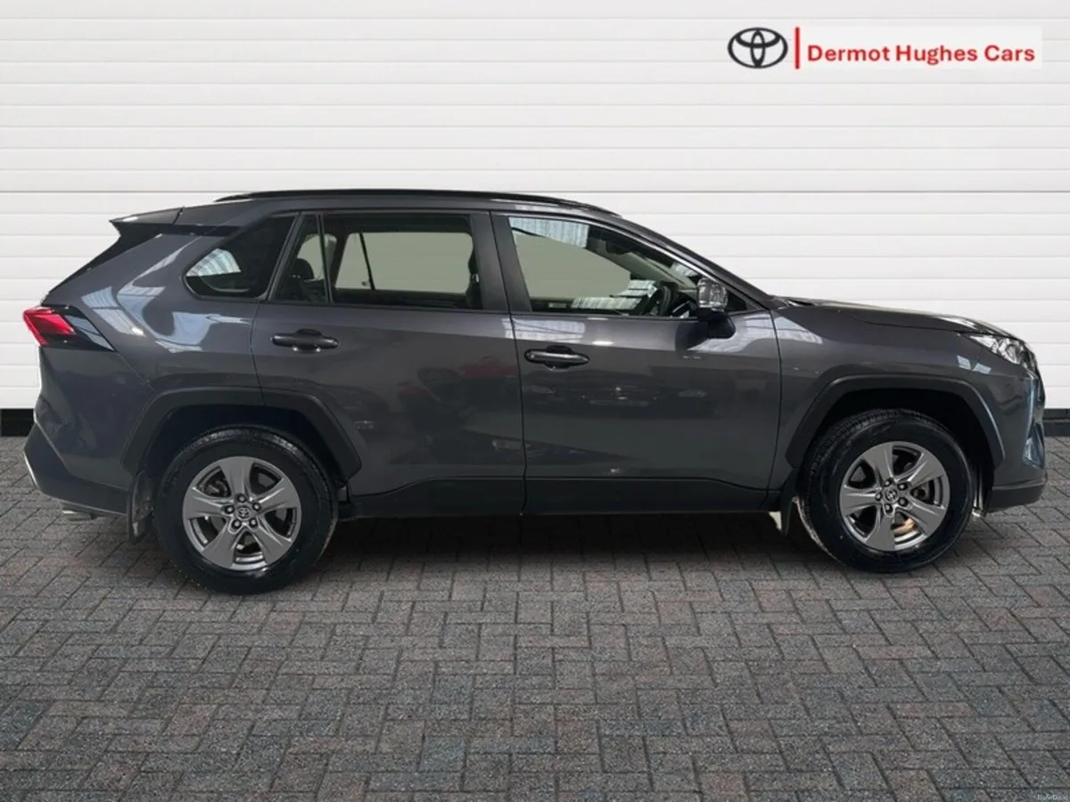 Toyota RAV4 HYBRID LUNA AUTO - Image 3