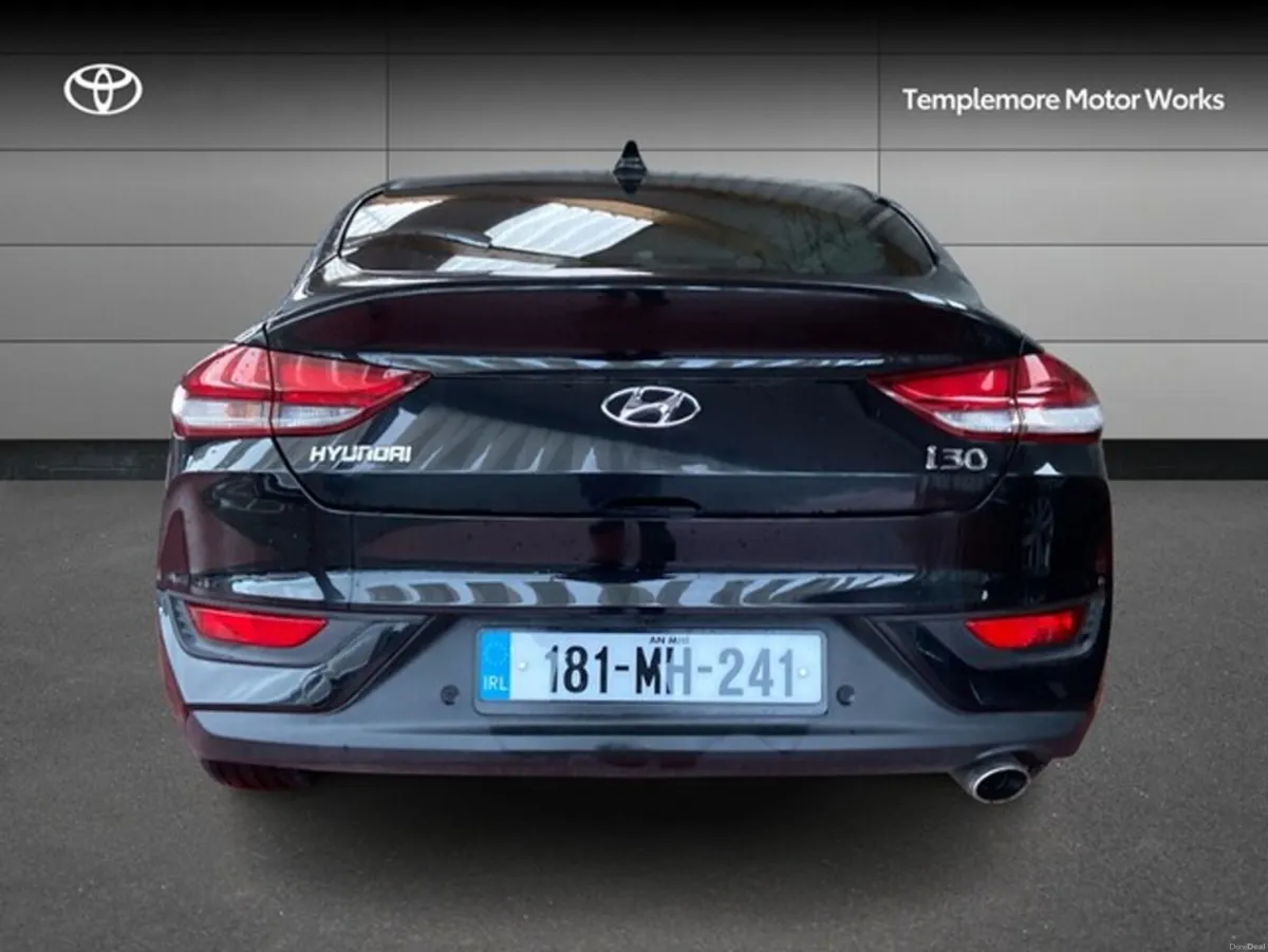 Hyundai i30 I 30 FASTBACK 5DR - Image 4
