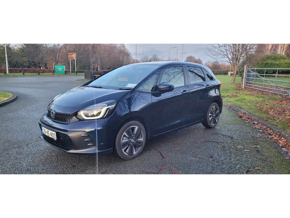 Honda Jazz 1.5 E:HEV ADVANCE - Image 1