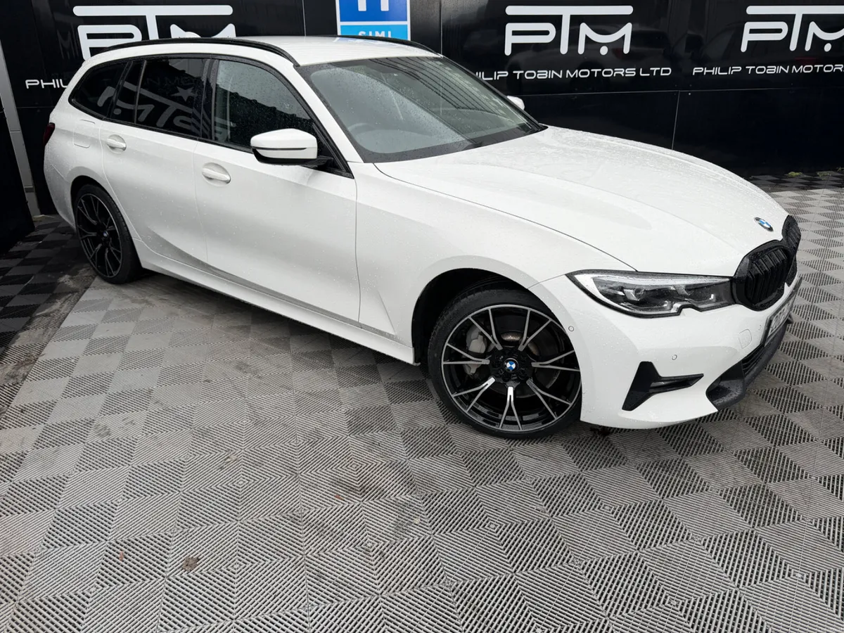 BMW 330e X Drive Sport 292HP Auto - Image 3