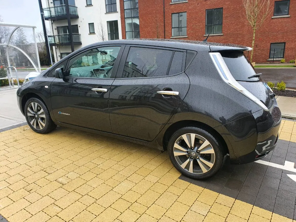 2017 Nissan Leaf NCT 03/27 Tax 07/26 - Image 3