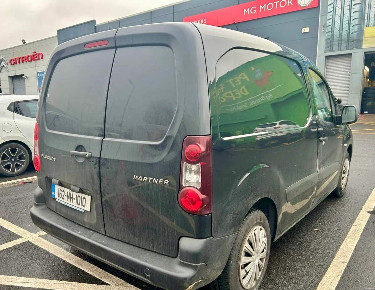 2016 Peugeot Partner Taxed and tested - Image 3