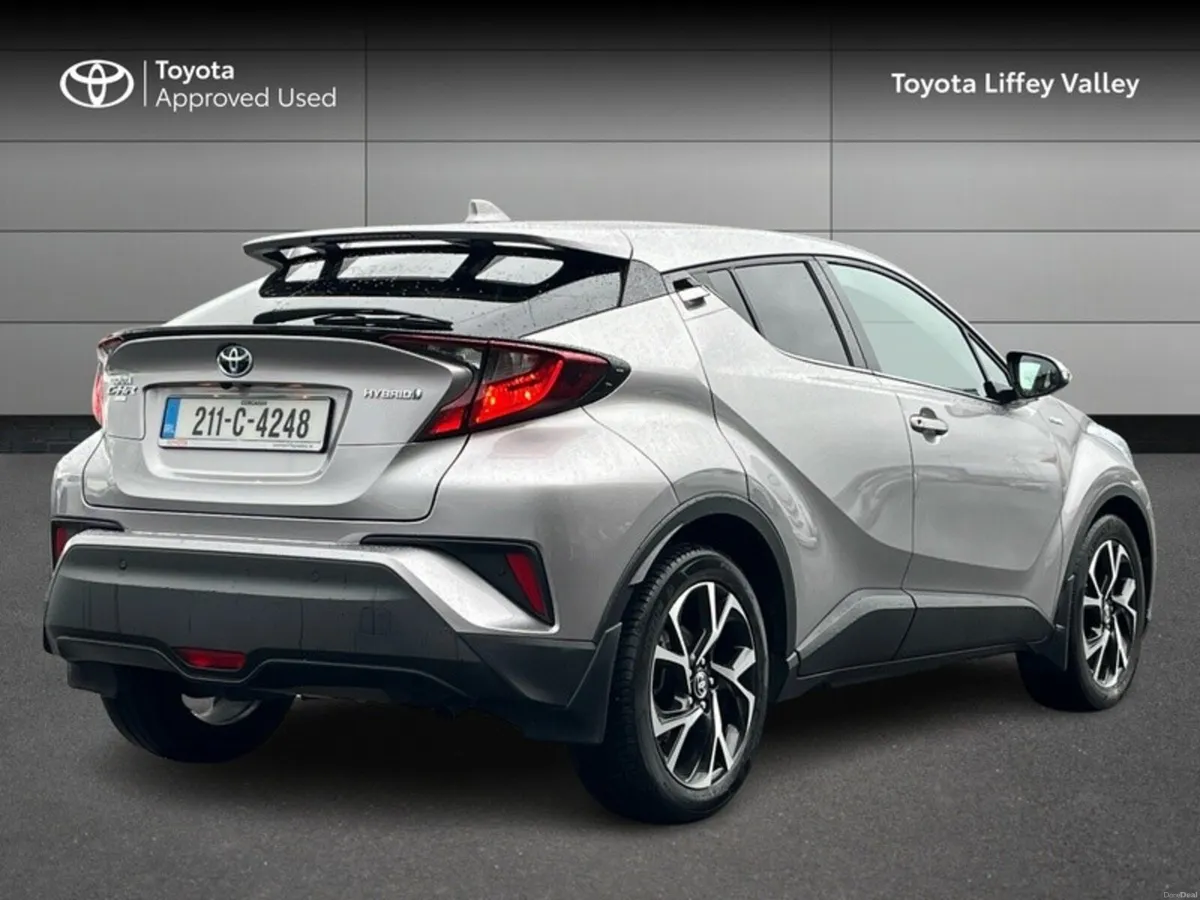 Toyota C-HR C-HR 1.8 HYBRID SPORT - Image 2