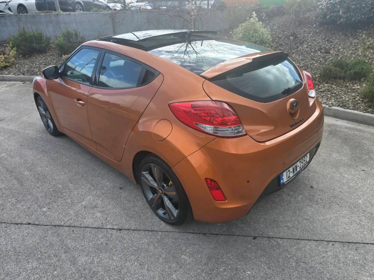 Hyundai Veloster 1.6 New Nct:03/27 low mil - Image 3