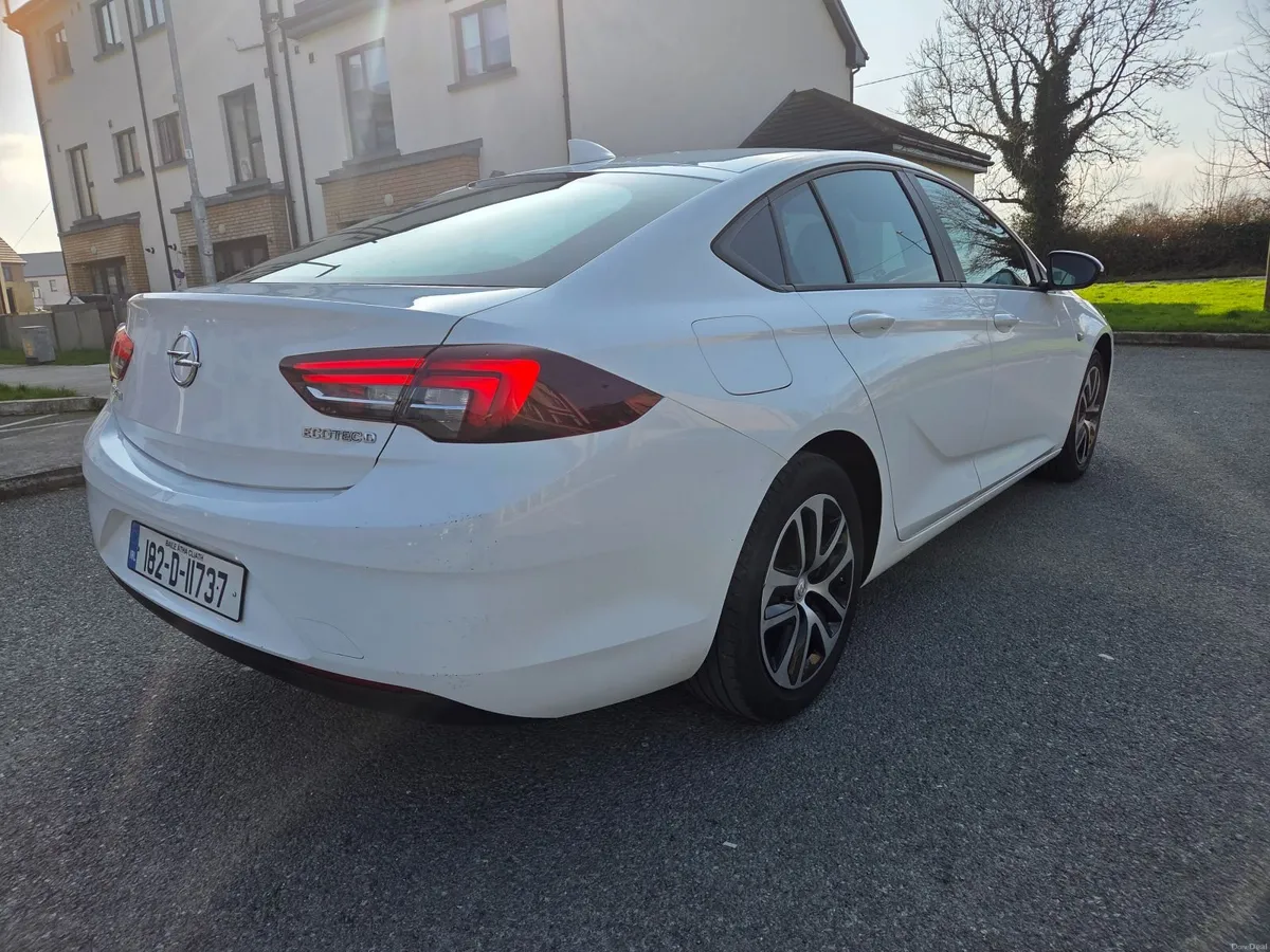 2018 OPEL INSIGNIA NCT TAX - Image 2