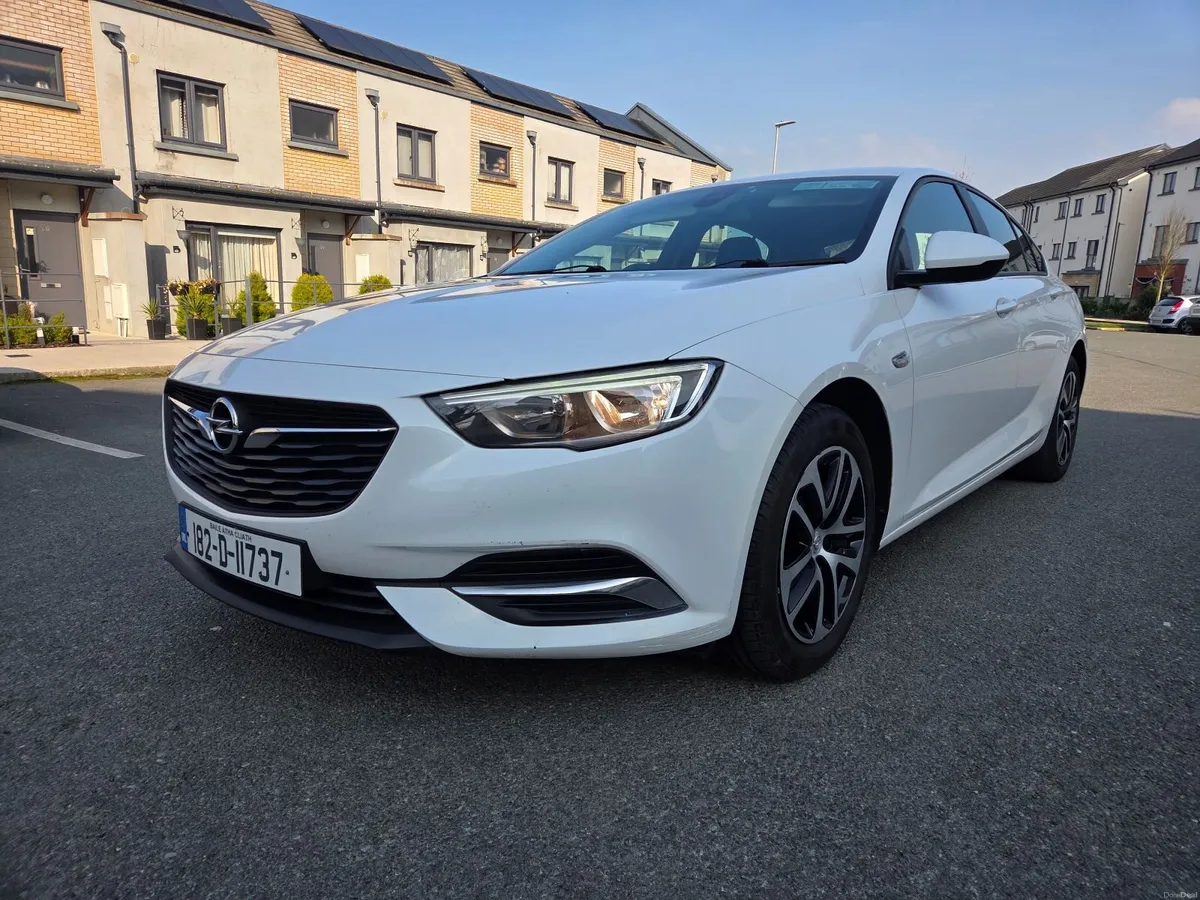 2018 OPEL INSIGNIA NCT TAX - Image 1