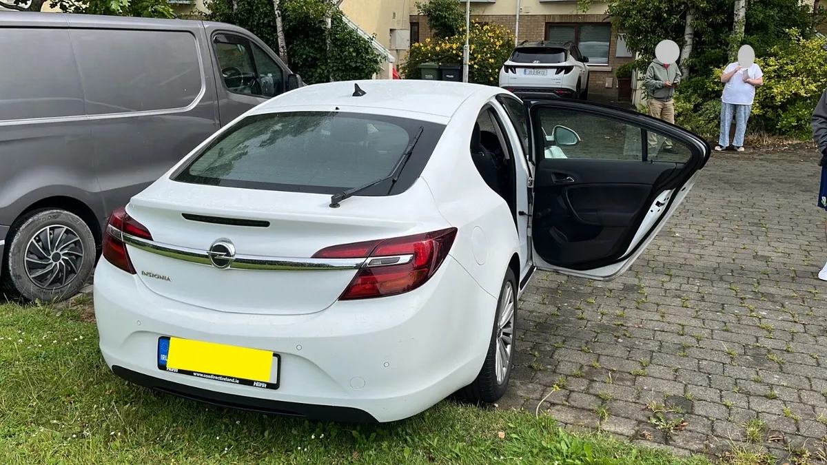 Opel Insignia 2016 – Mechanic Special - Image 3