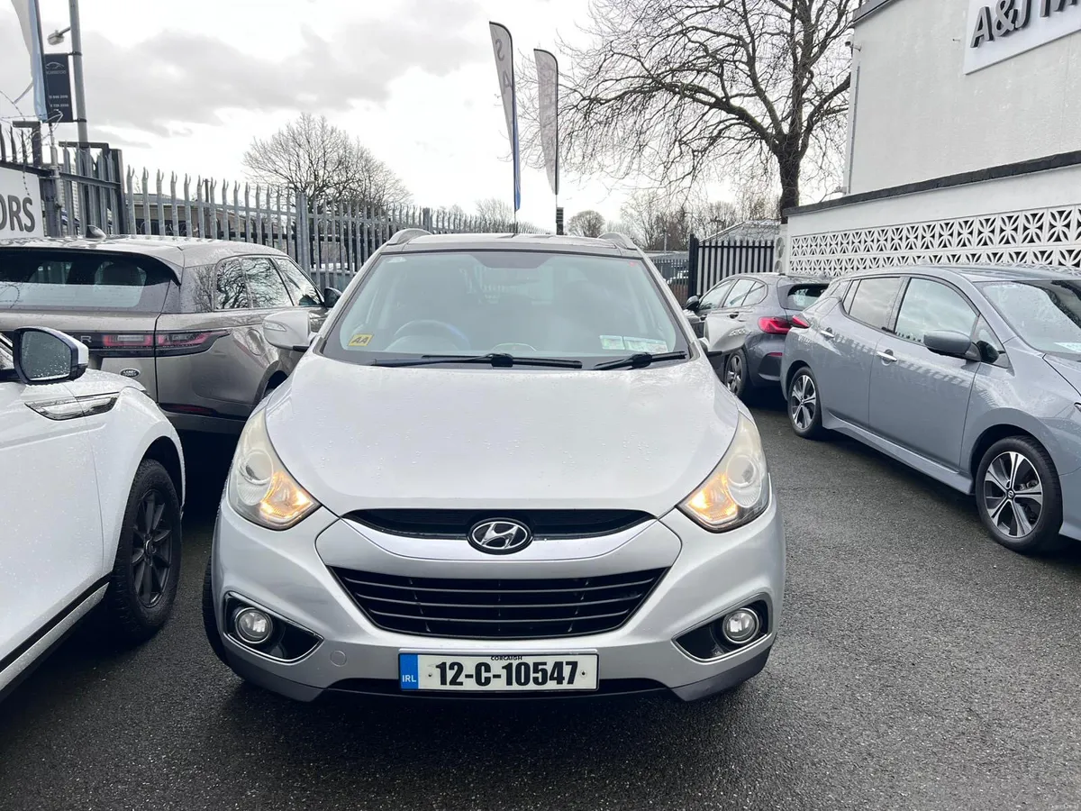 2012 Hyundai ix35 1.7 Diesel Glass Roof - Image 2