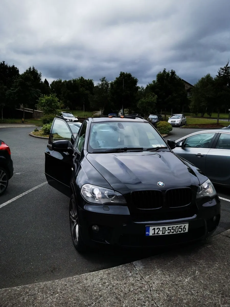 BMW X5 7 SEATS 2012 - Image 1