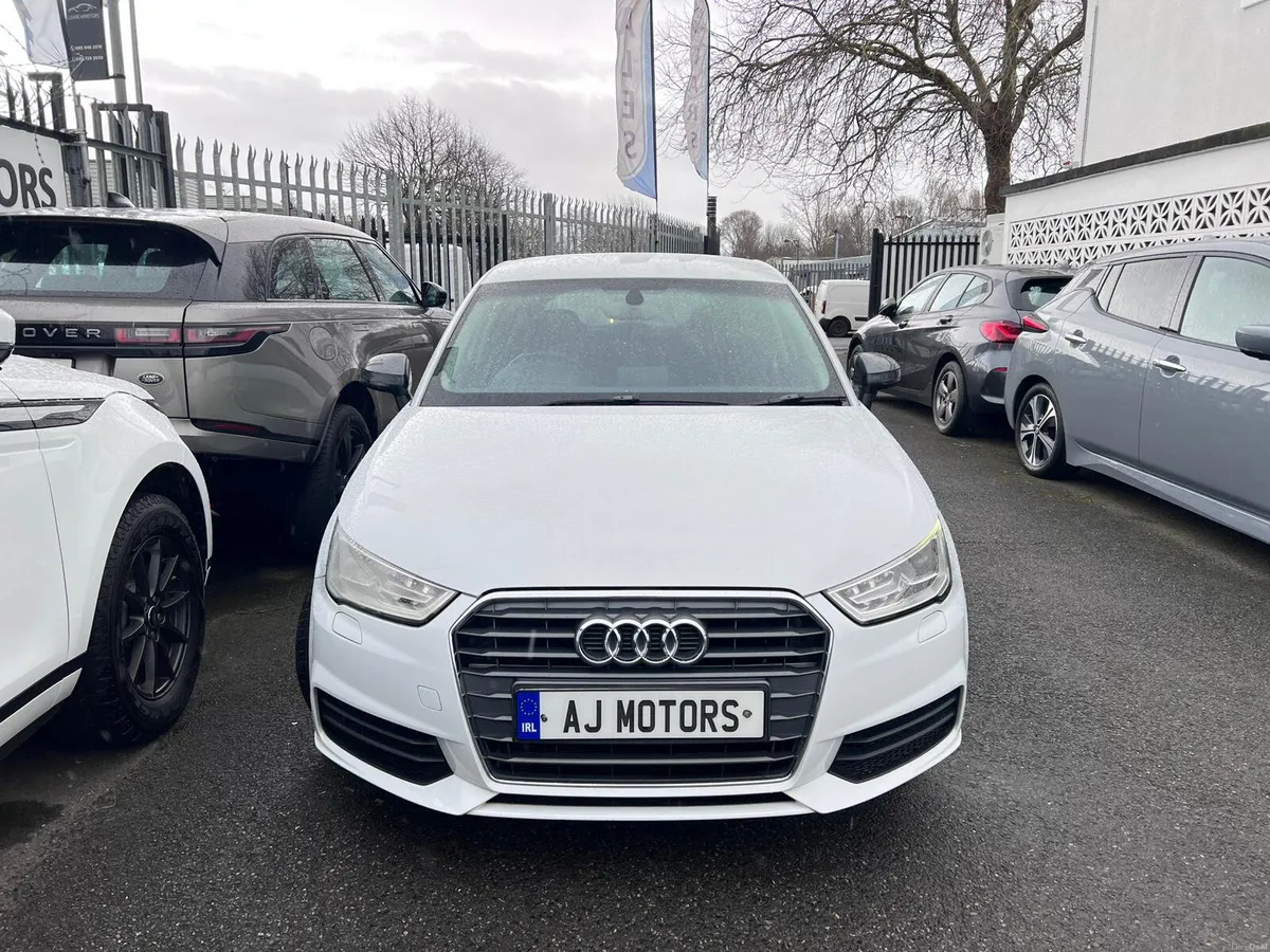 15 AUDI A1 1.0 AUTOMATIC - Image 2