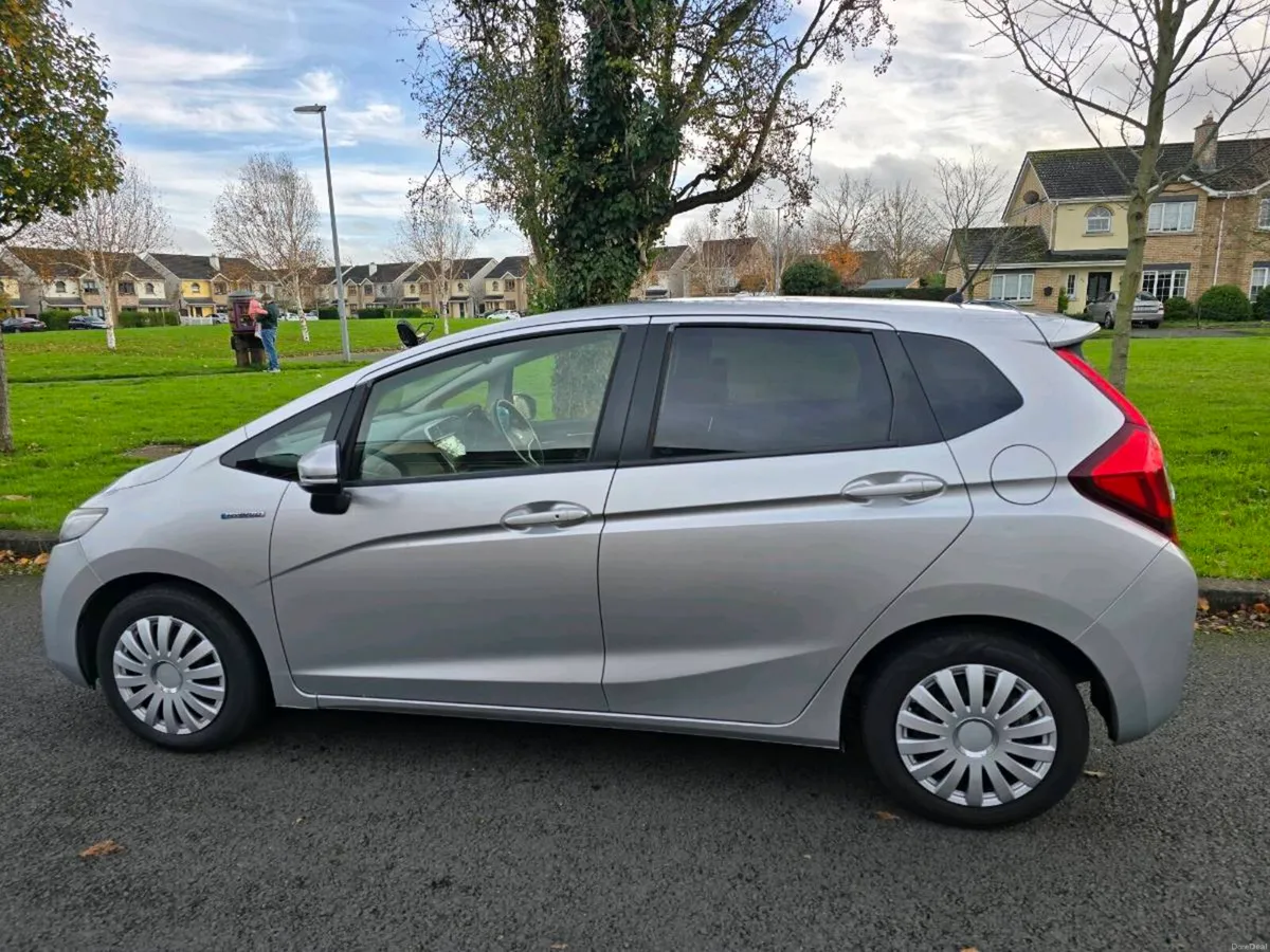 Honda Fit Hybrid Automatic transmission - Image 4