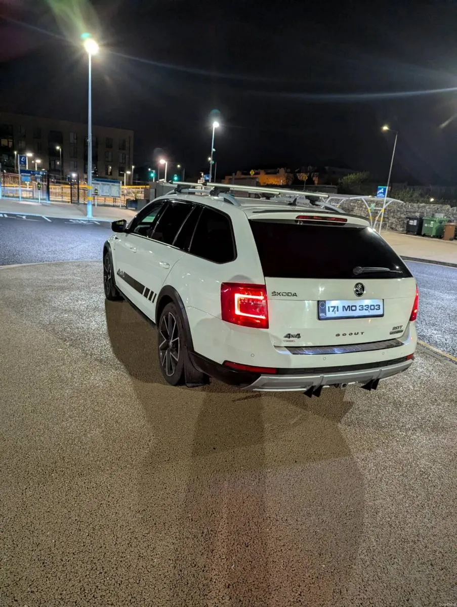 Skoda Octavia Scout 2.0 TDI 4x4 Rare Spec - Image 4