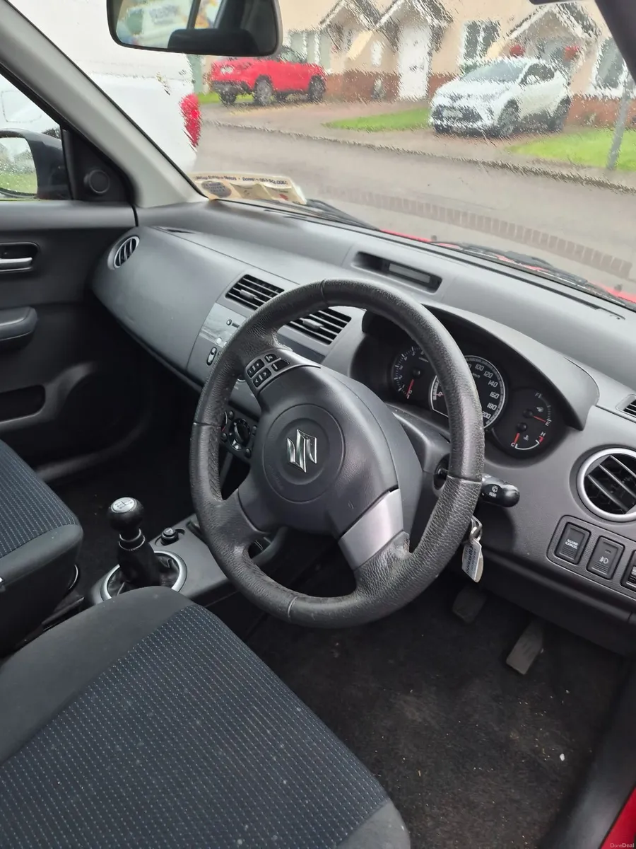 Suzuki Swift 2009 - Image 3