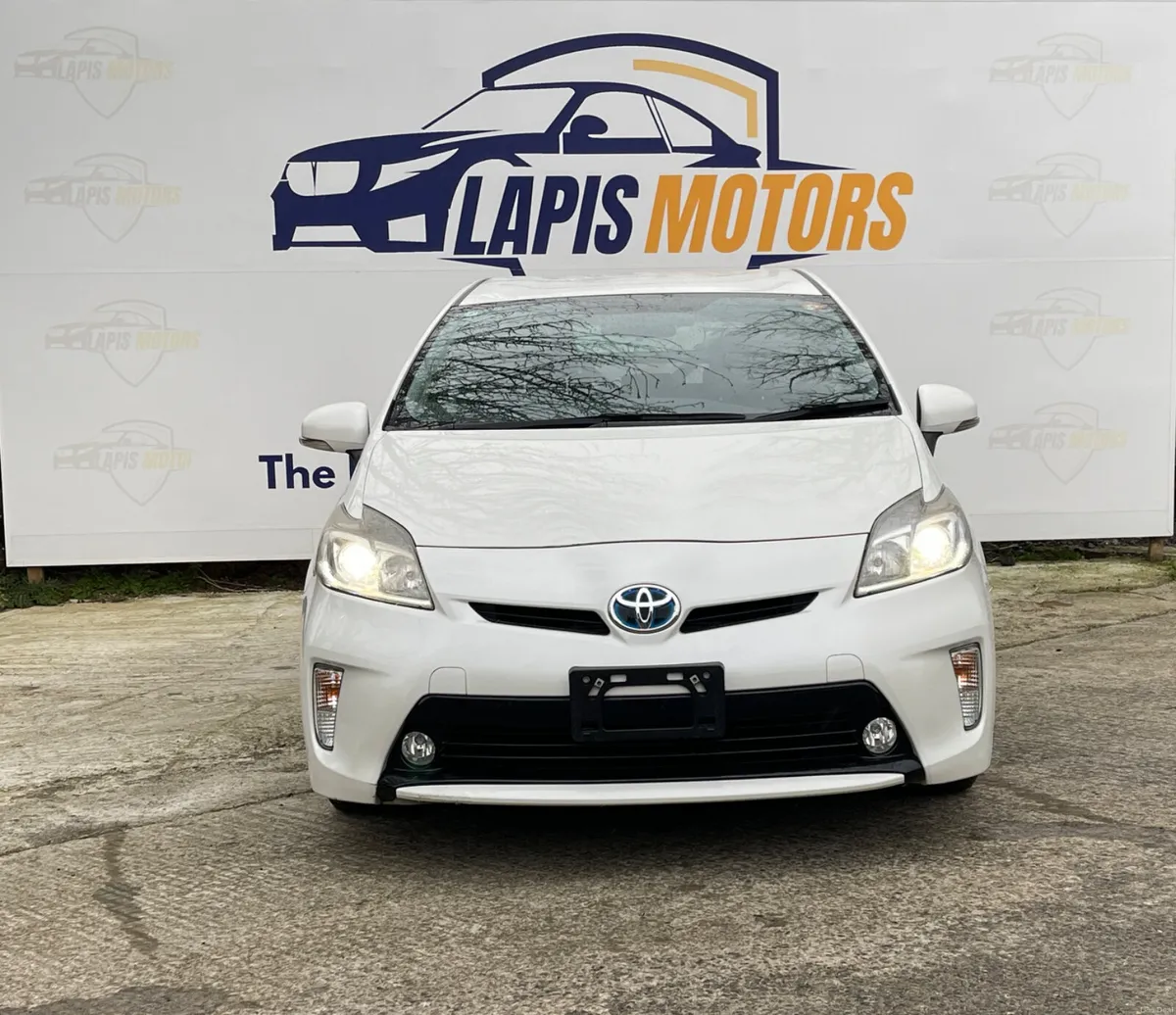 Toyota Prius 2015 1.8 Hybrid Automat - Image 3
