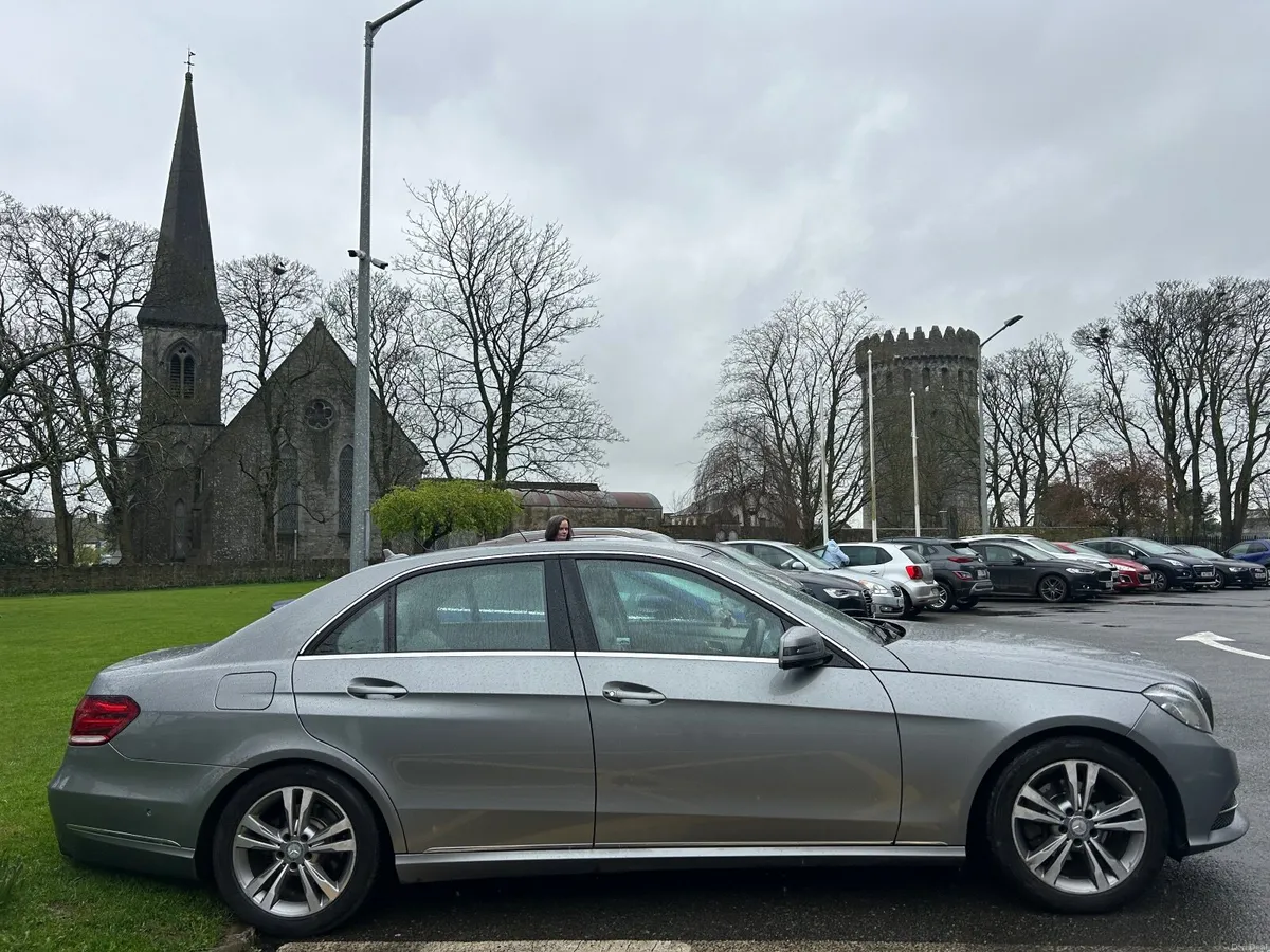 Mercedes-Benz E-Class 2014 - Image 6