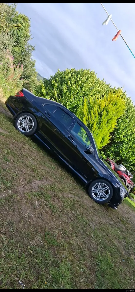 2011 mercedes c200 sport six speed manual - Image 2