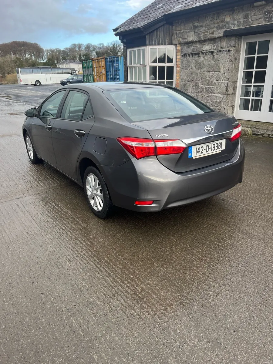 Toyota Corolla 2014 1.4 Diesel new model - Image 3