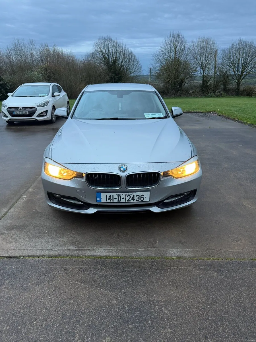 BMW 318d - Image 1