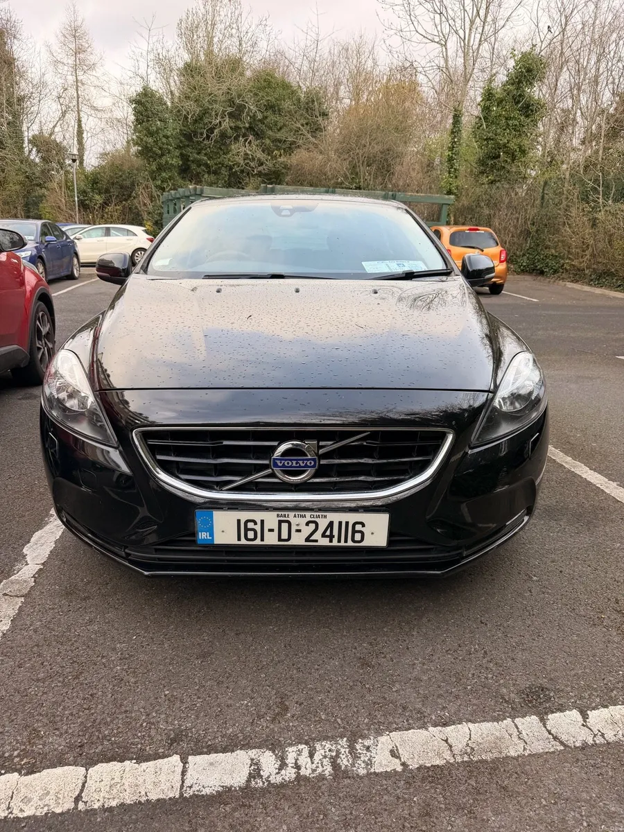 Volvo V40 T2 - Image 3