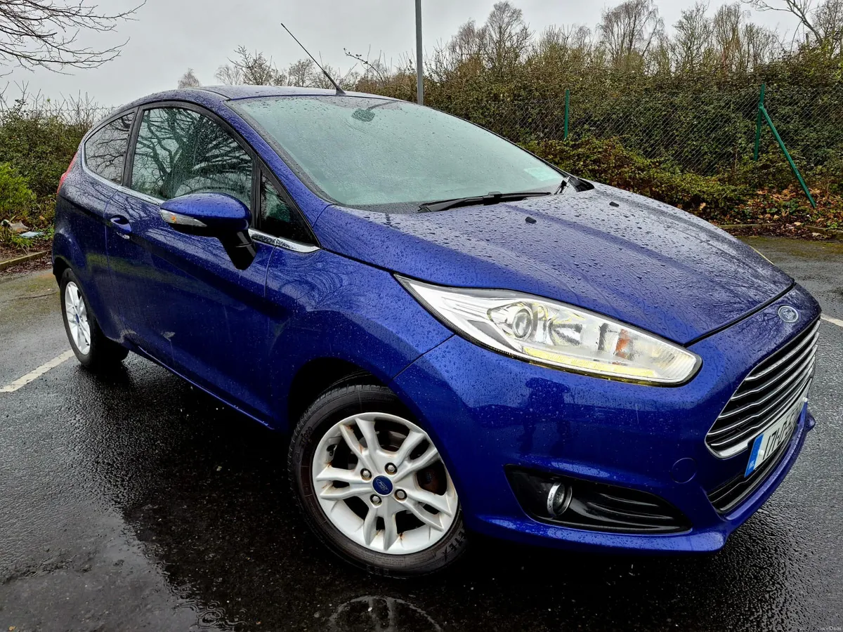 2017  FORD FIRSTA 1.25 ZETEC LOW MILES - Image 1