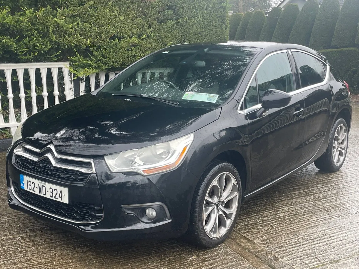 * Citroen DS4 .. 💶 €4950 .. ‘2013 .. Immaculate * - Image 2