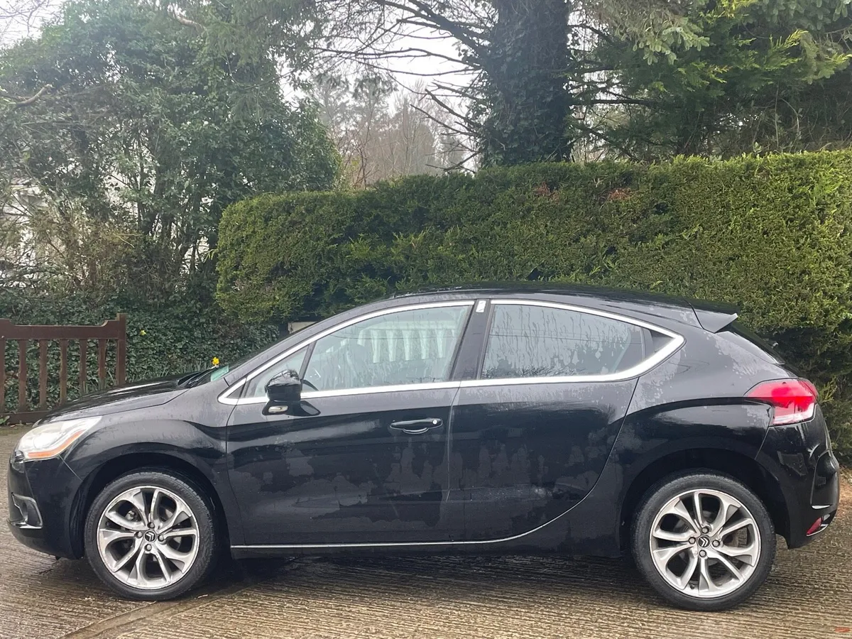 * Citroen DS4 .. 💶 €4950 .. ‘2013 .. Immaculate * - Image 4