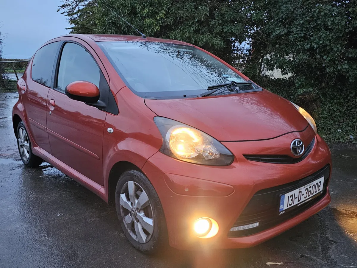 Toyota Aygo 2013 low miles 1.0L €4900 - Image 1