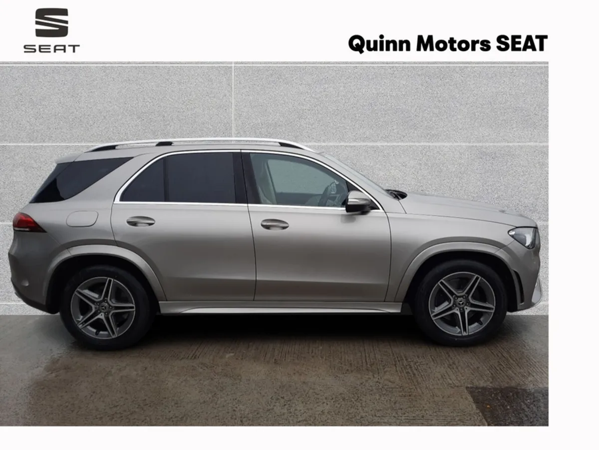 Mercedes-Benz GL-Class 300 D 4MATIC 5 5DR A AUTO - Image 3