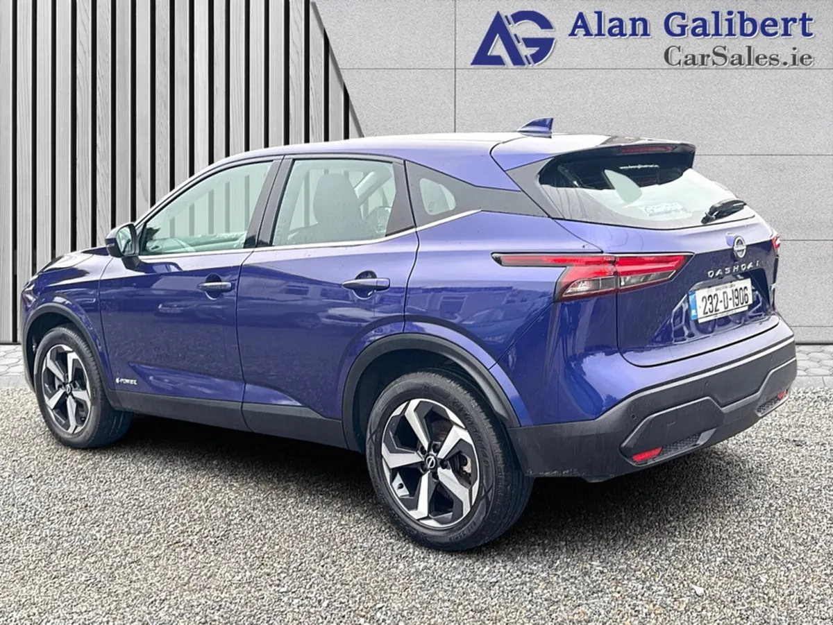 Nissan Qashqai EPOWER SV MY2.5 4DR AUTO - Image 2