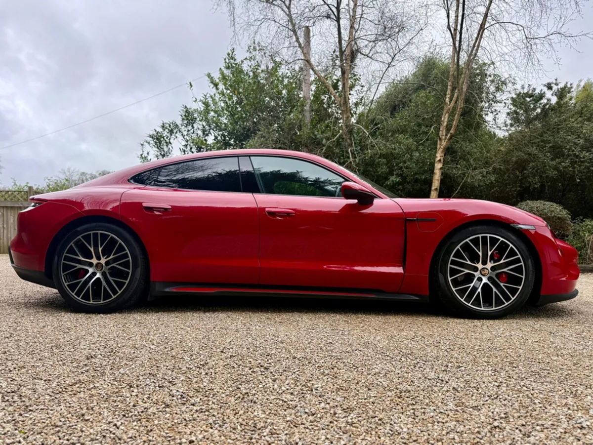 Porsche Taycan 4S *562bhp…Performance Battery Plus - Image 3