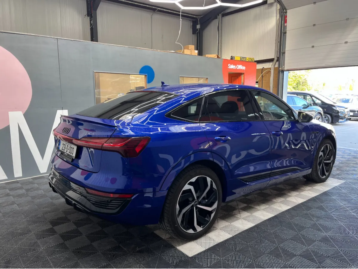 Audi Q8 €57950 2023 AUDI Q8 E-TRON 55 QUATTRO S LI - Image 2