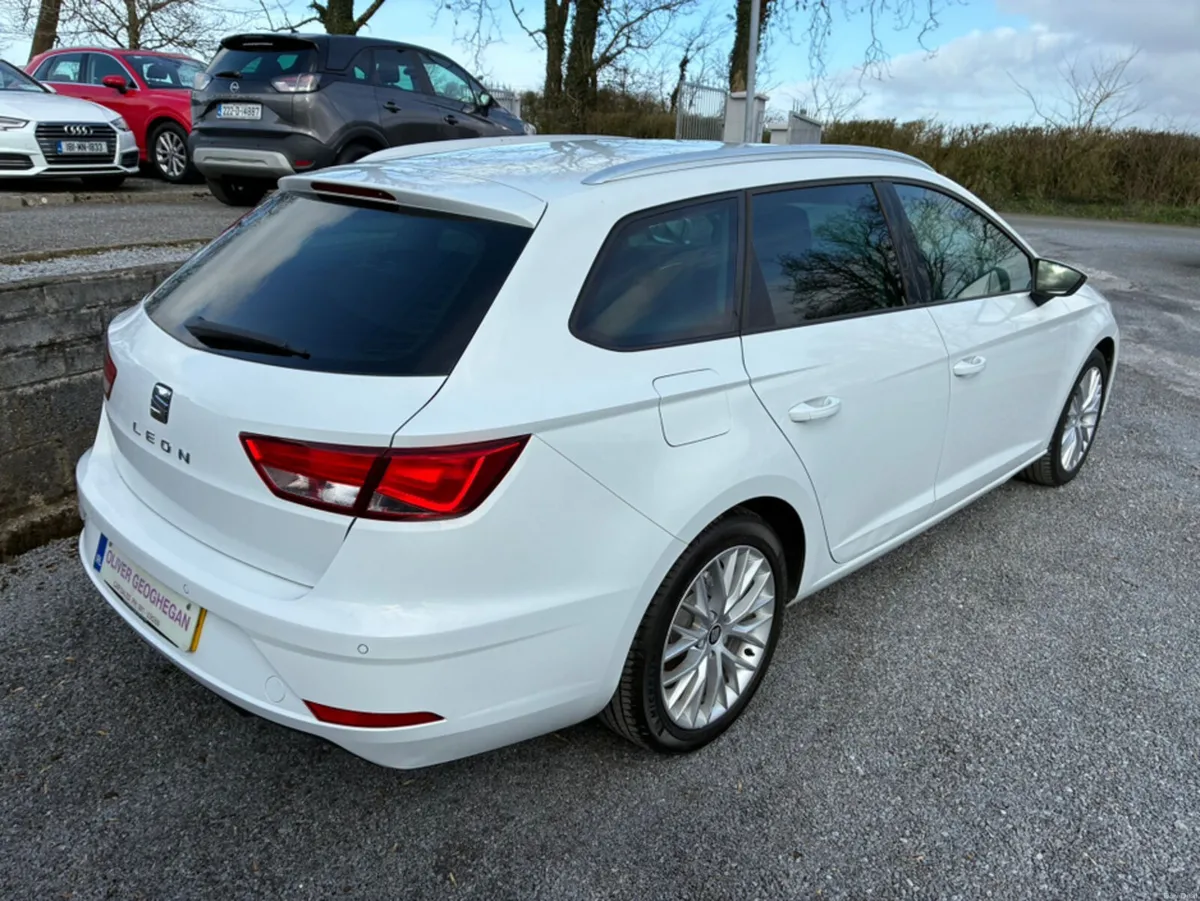 SEAT Leon SE DYNAMIC TECH 115 BHP - Image 2