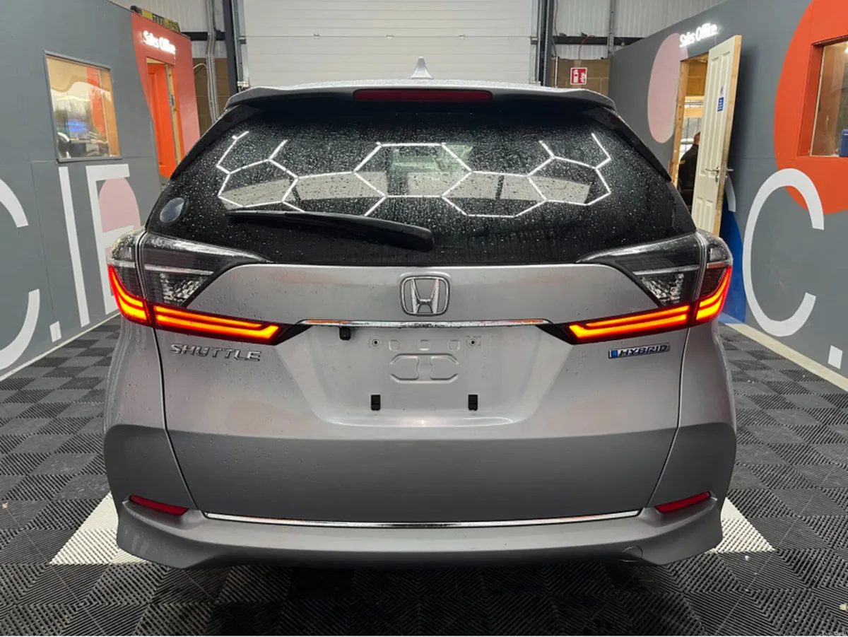 Honda Shuttle €16950 2022 HONDA SHUTTLE HYBRID SEN - Image 3