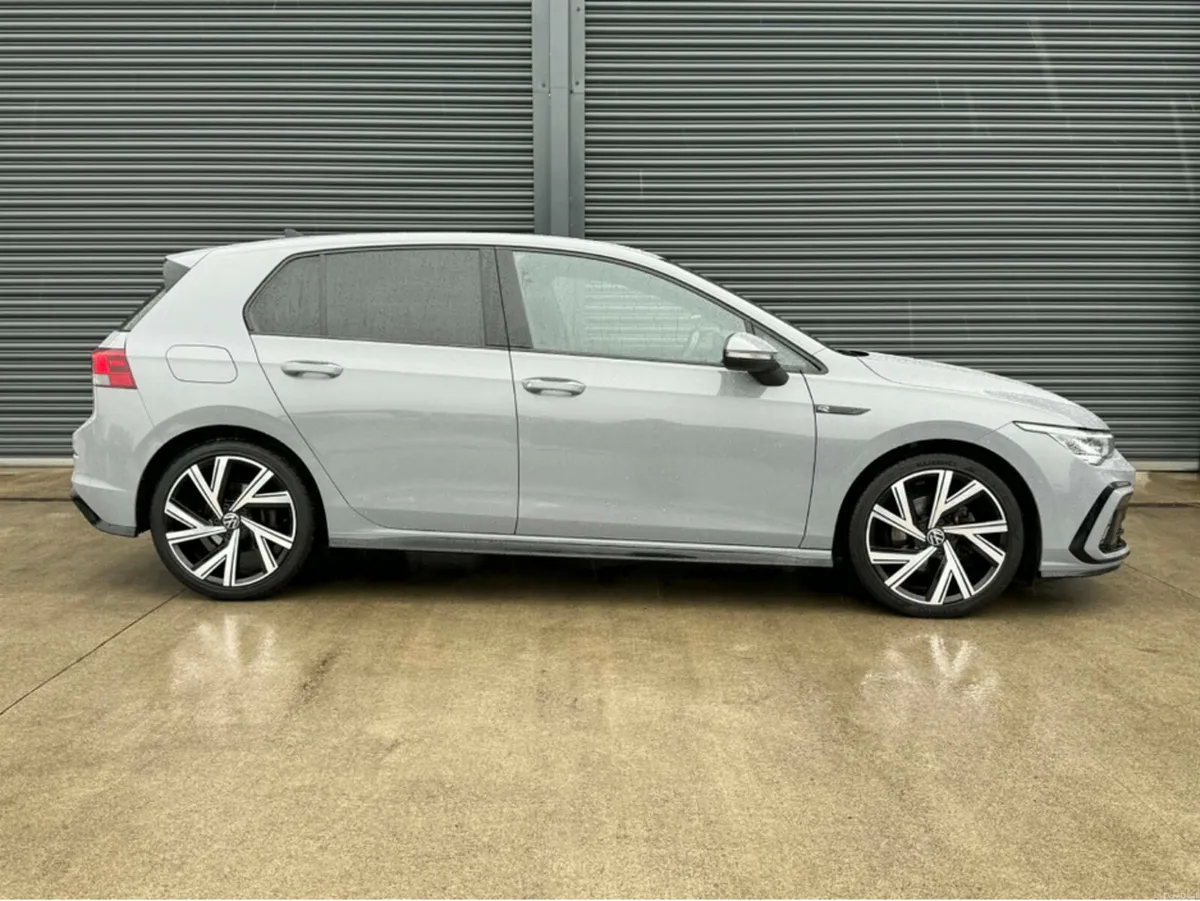 Volkswagen Golf R-LINE 2.0 TDI DSG 150HP 5DR AU - Image 3