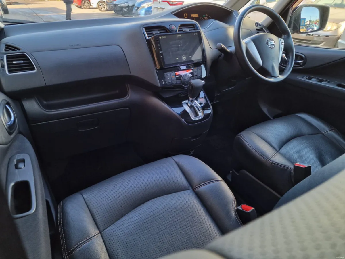 Nissan Serena LEATHER INTERIOR, GLASS MOONROOF - Image 2