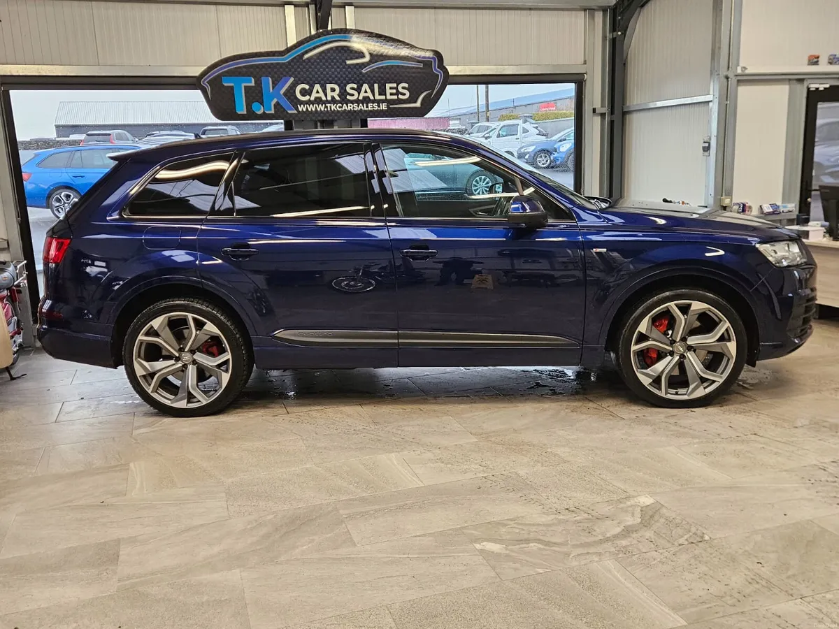 18 AUDI Q7 3.0TDI SLINE QUATTRO 7 SEATER BLACK ED - Image 2