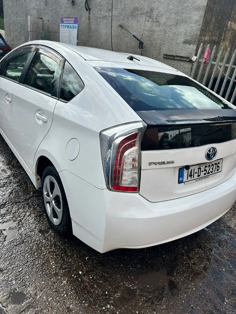Toyota Prius 2014 - Image 3