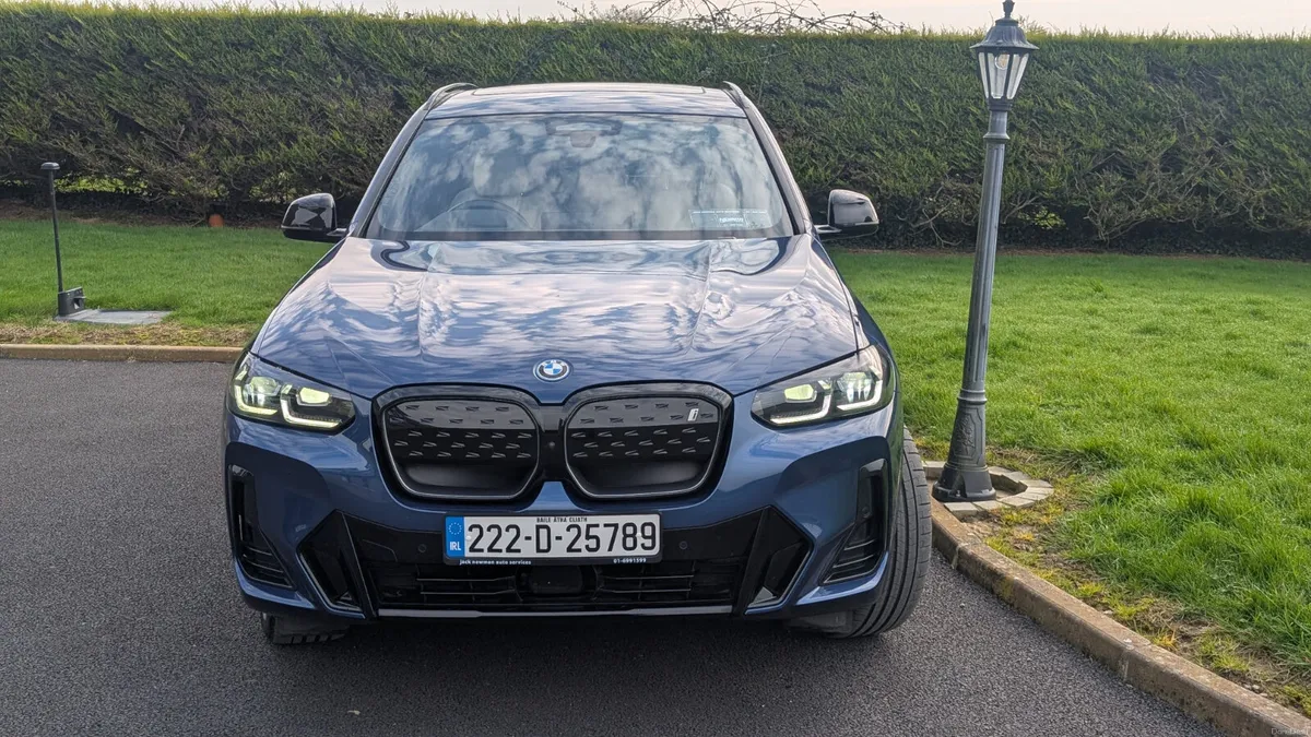 BMW iX3 M Sport Pro | Pan Roof | Heads-Up Display - Image 3