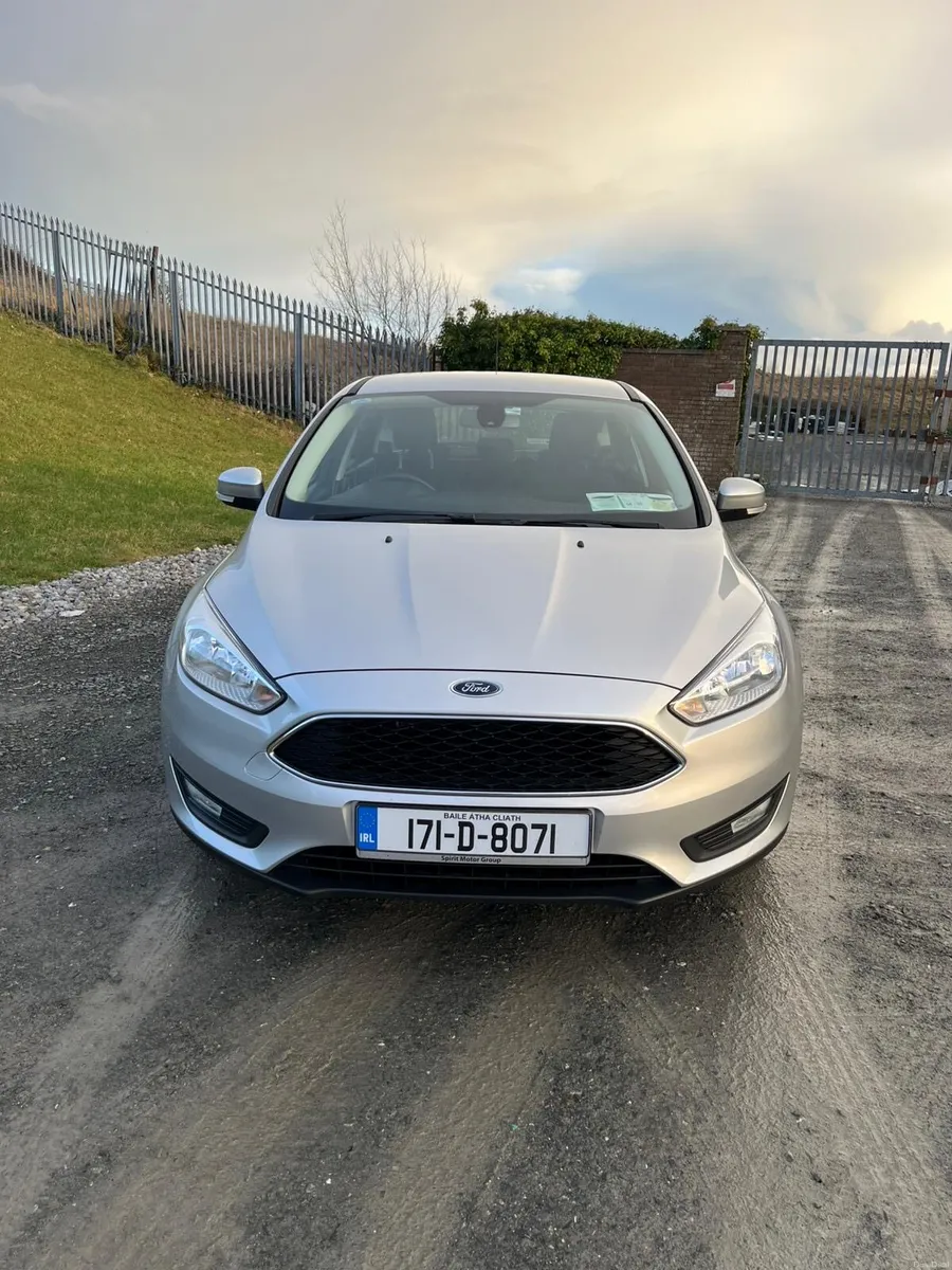 Ford Focus 2017 - Image 2