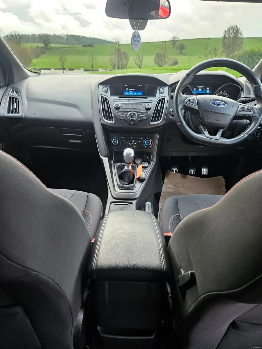 Ford focus - Image 6